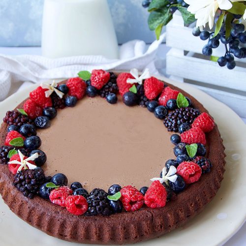 Torta al Cacao con Panna e Cioccolato al Latte