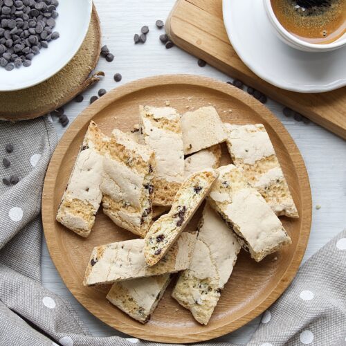 Cantucci con Gocce di Cioccolato